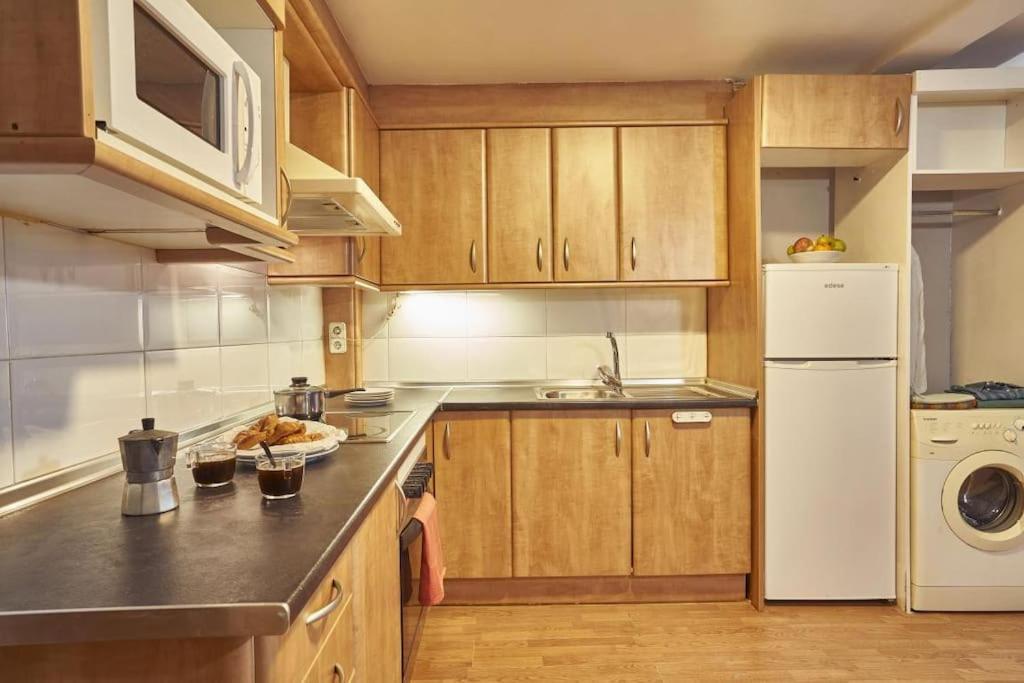 Bebarceloner Sant Andreu Apartments - 1 Bedroom Zewnętrze zdjęcie